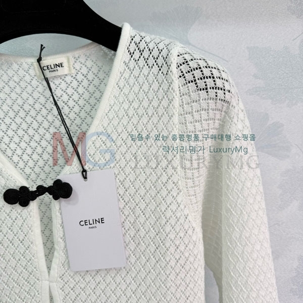   ǽ CE682584