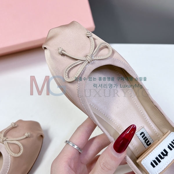  ̿̿ ÷ 1MIU61778-8
