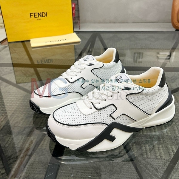   Ŀ F3000952-4