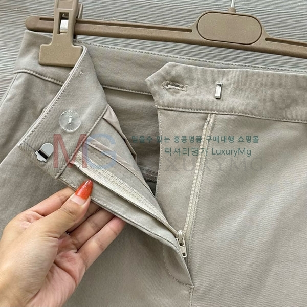  ڷ ġڸ  BC438640