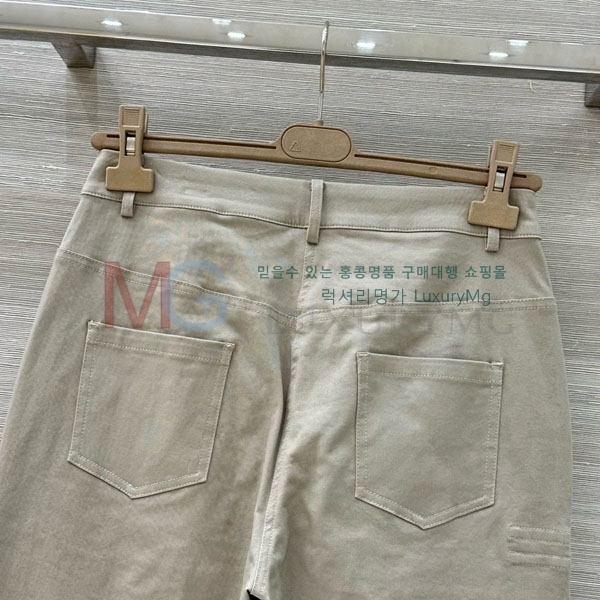  ڷ ġڸ  BC438640