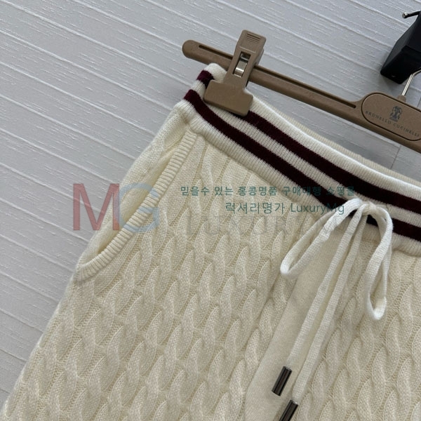  ڷ ġڸ  BC438646