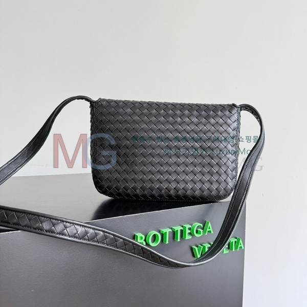 װŸ  ÷ ޽  843836-1