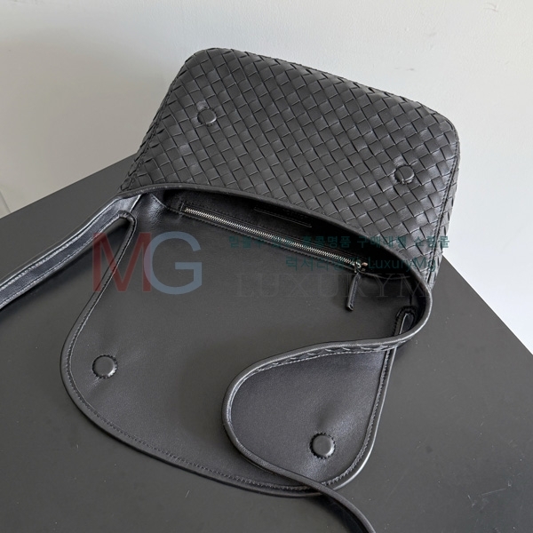 װŸ  ÷ ޽  843836-1