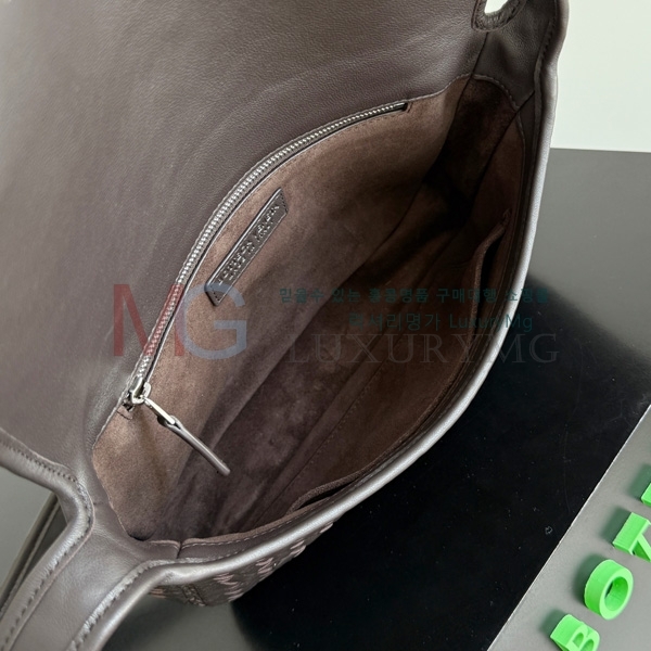 װŸ  ÷ ޽  843836-2