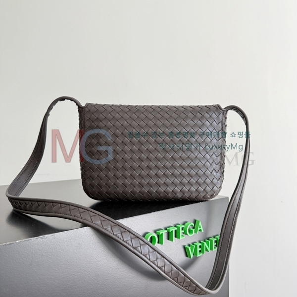 װŸ  ÷ ޽  843836-2