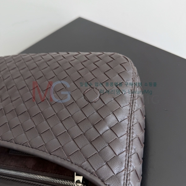 װŸ  ÷ ޽  843836-2