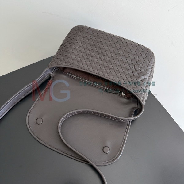 װŸ  ÷ ޽  843836-2