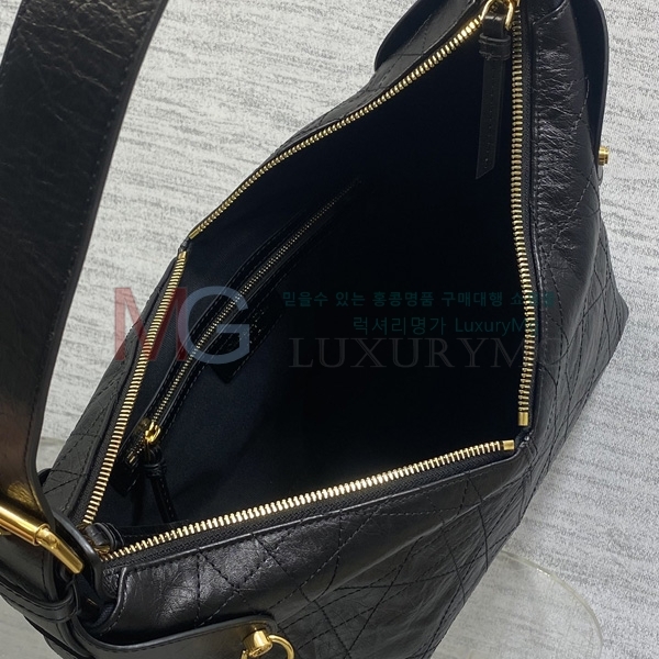  DIOR Voyage ̵  M2846-2
