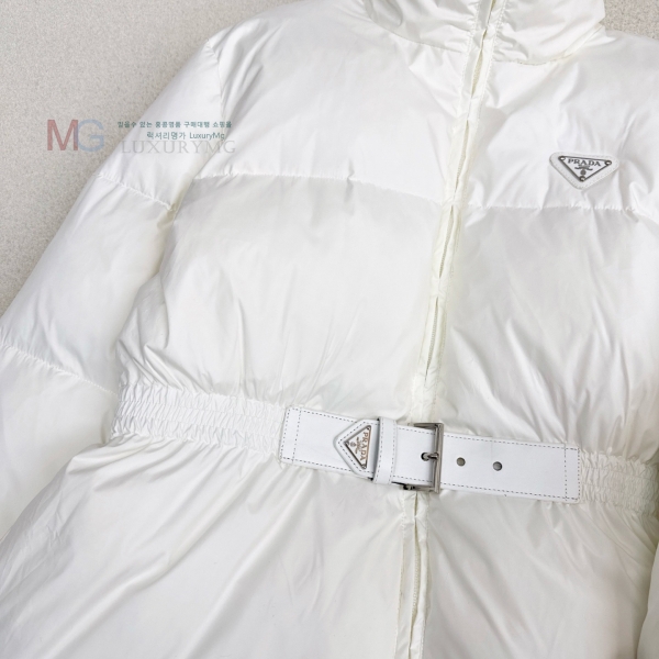   ٿ е PR832340-8