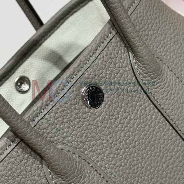 ޽ Ƽ Ʈ 23CM H229010-10