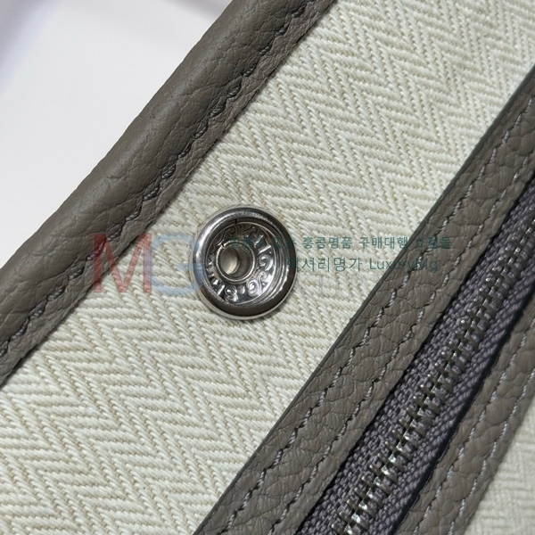 ޽ Ƽ Ʈ 23CM H229010-10