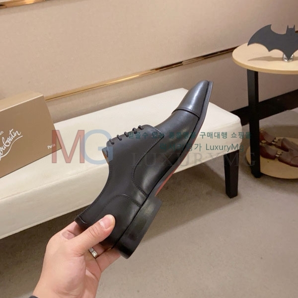 ũ  ĳ־  CL991115-1