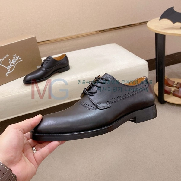 ũ  ĳ־  CL991115-2