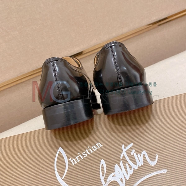 ũ  ĳ־  CL991115-3