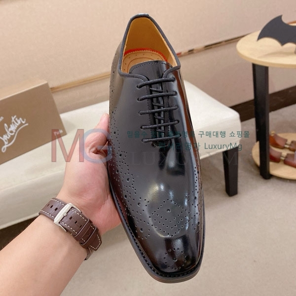 ũ  ĳ־  CL991115-5