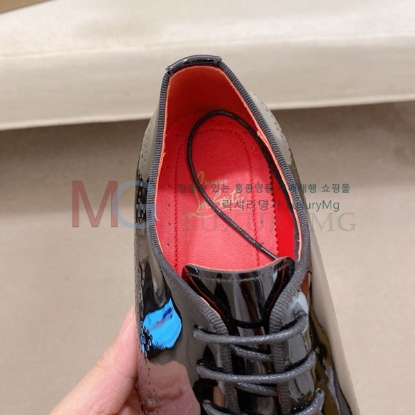 ũ  ĳ־  CL991115-6