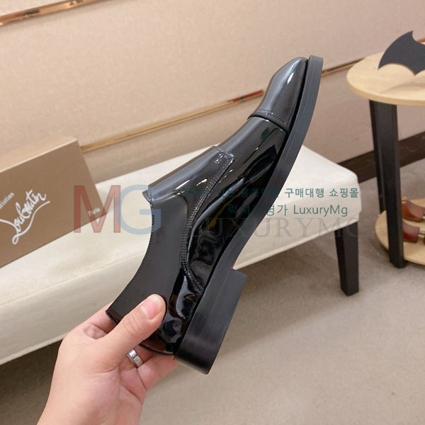 ũ  ĳ־  CL991116-1