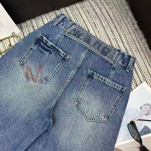  ˷    AW253281-7