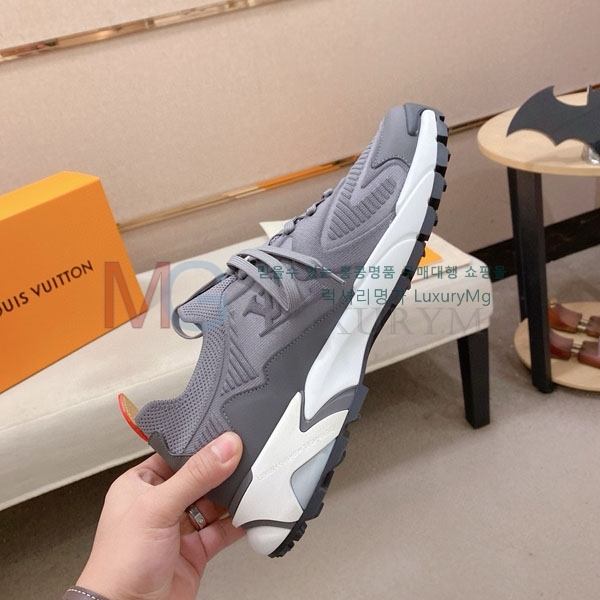 ���� ���̺��� ����Ŀ�� LV362226-2