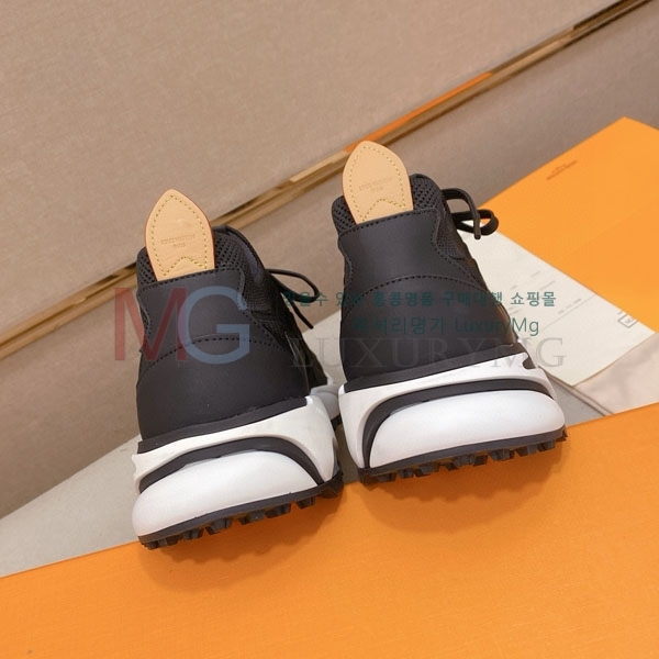 ���� ���̺��� ����Ŀ�� LV362226-3