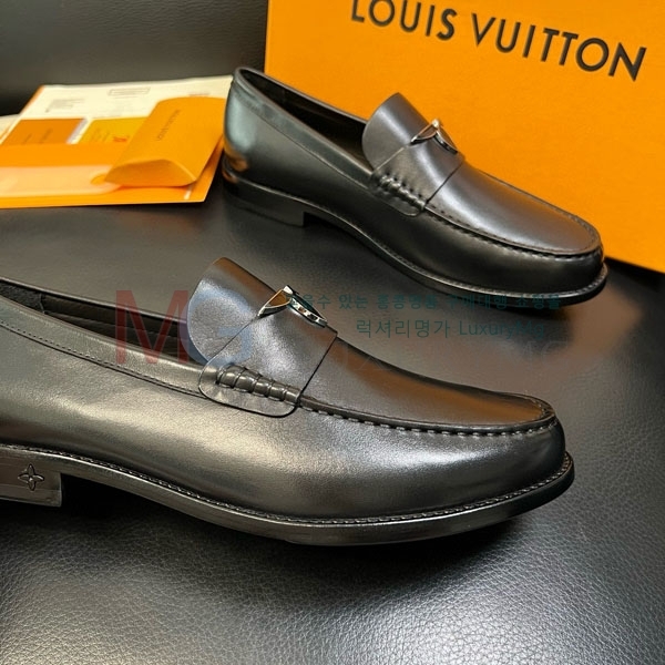 ���� ���̺��� ���屸�� W1280002