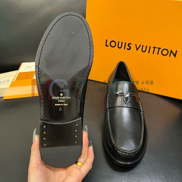 ���� ���̺��� ���屸�� W1280002