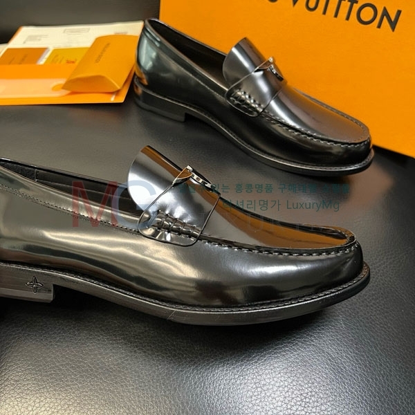 ���� ���̺��� ���屸�� W1280002-1