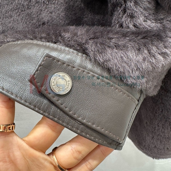  ޽ þ   HER112359-1