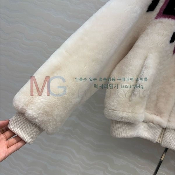   þ   GU92342340-2