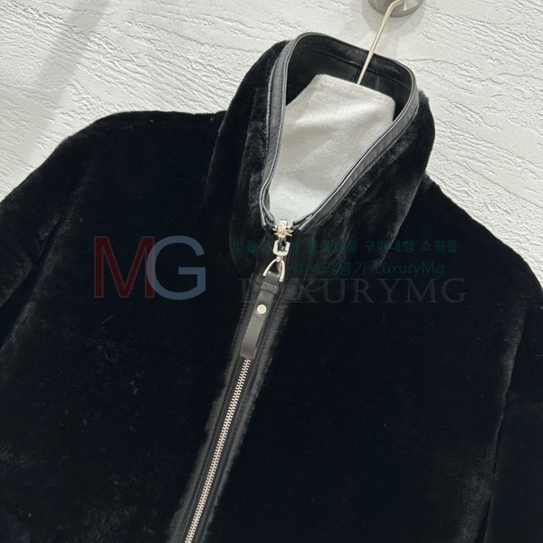  ޽ þ   HER112359-3