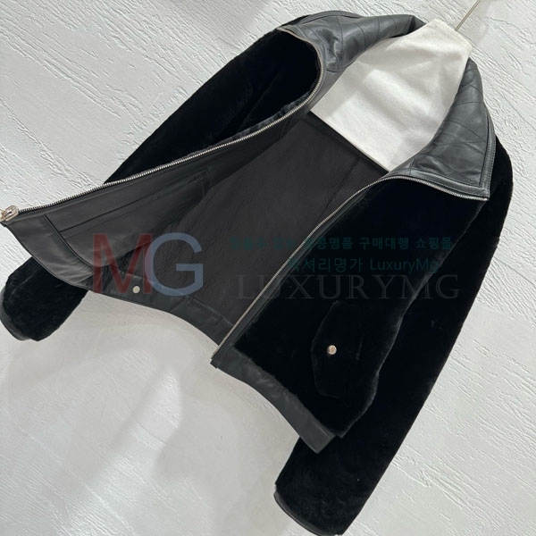  ޽ þ   HER112359-3