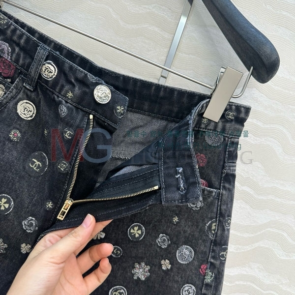 ���� ��* ���� ���� CH44677-1