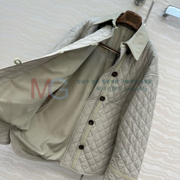  η** е  LP297876-11