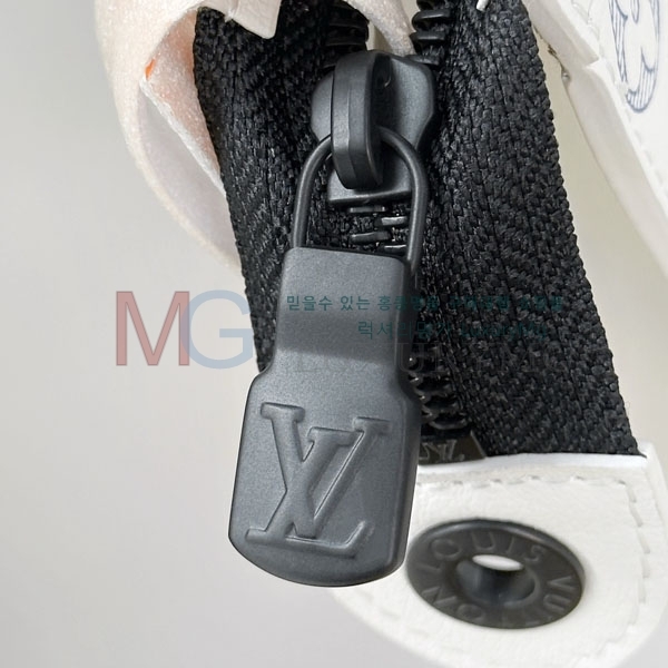 ̺ Ʈ  Ŭġ M61692-203