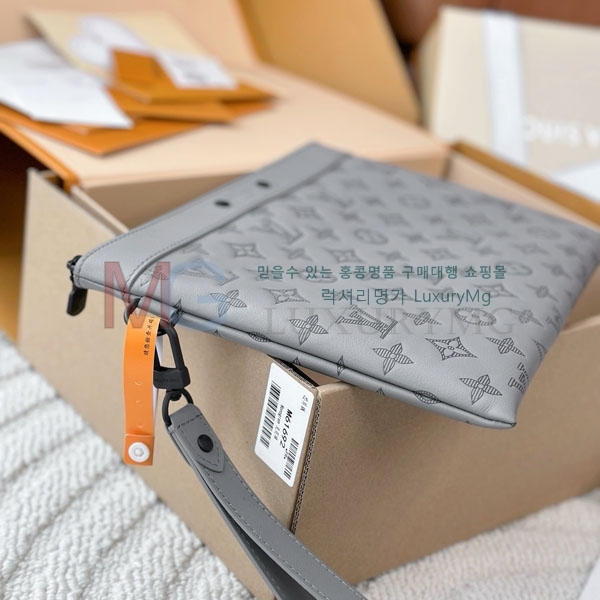 ̺ Ʈ  Ŀġ M81570-303