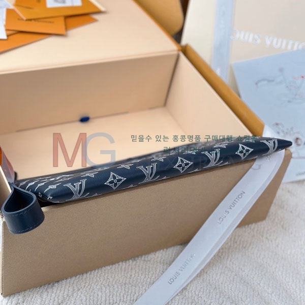 ̺ Ʈ  Ŀġ M81570-305