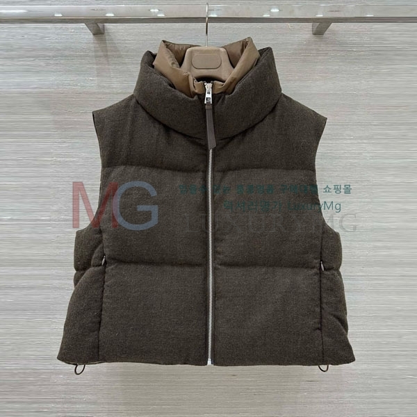  η** ٿ е  LP234503-7