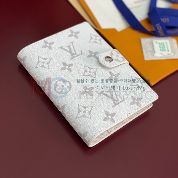 ̺ ̾    R20005-7