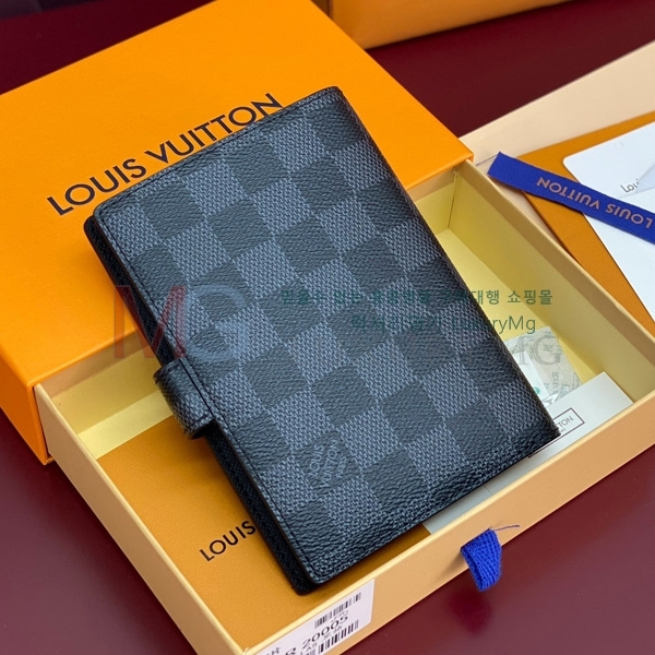 ̺ ̾    R20005-9