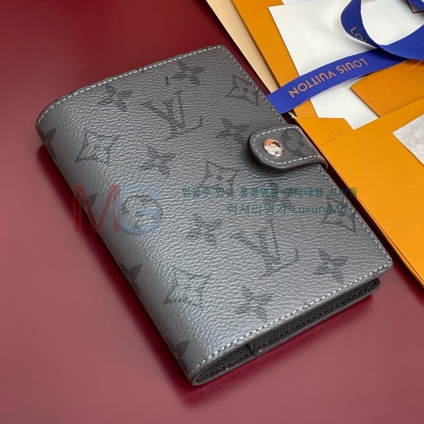 ̺ ̾    R20005-11