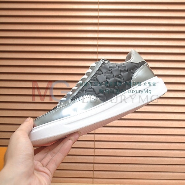 ���� ���̺��� ����Ŀ�� LV665503