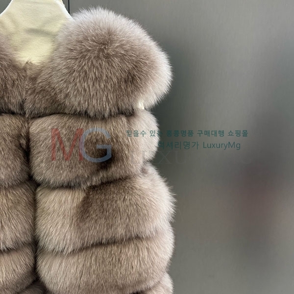   þ    FEND234008-3