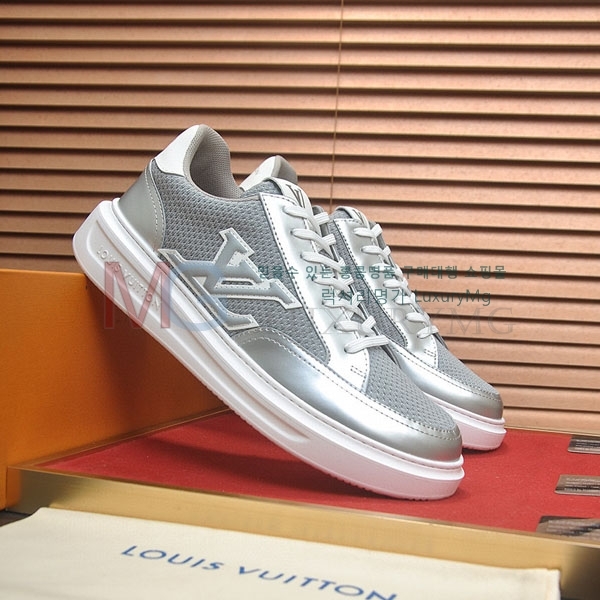 ���� ���̺��� ����Ŀ�� LV665503-4