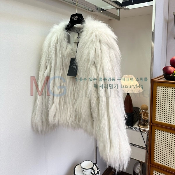   þ   FEND234507-1