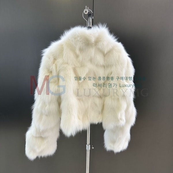   þ   DO8234077-22