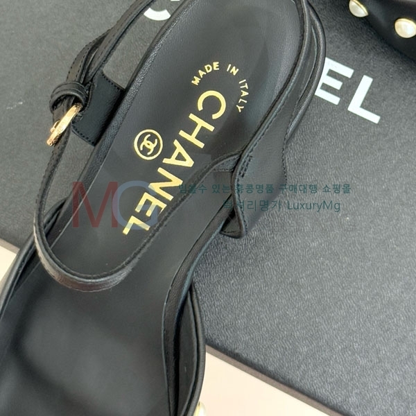 ���� ��* �� ���� AA7112229