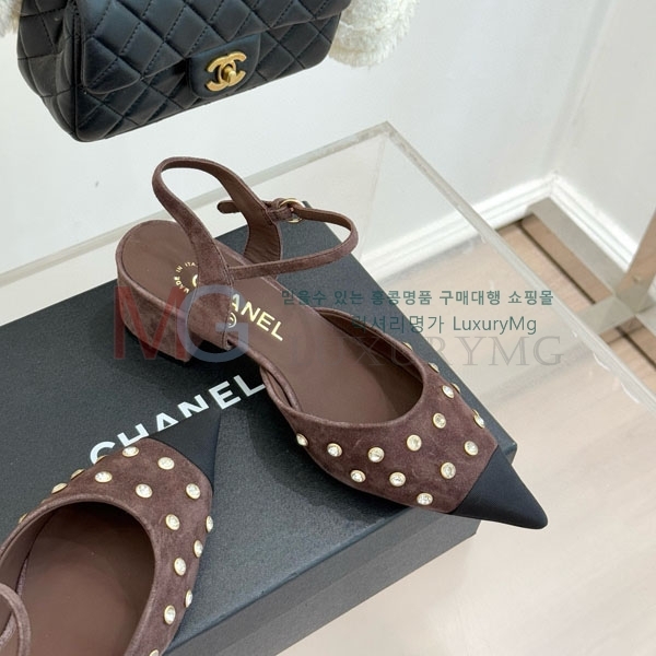 ���� ��* �� ���� AA7112229-2