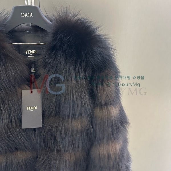   þ   FEND234008-9