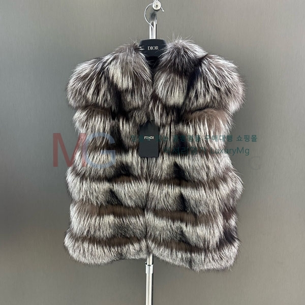   þ    FEND234008-4